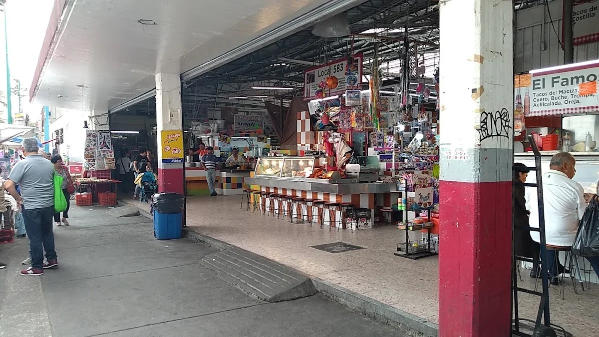 Mercado Martínez de la Torre