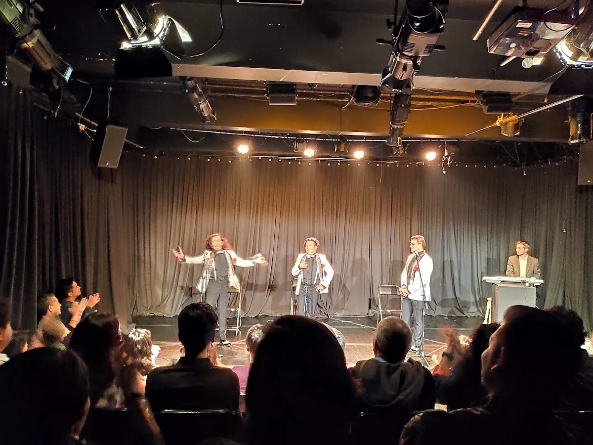 Foro A Poco No, Teatro Cabaret