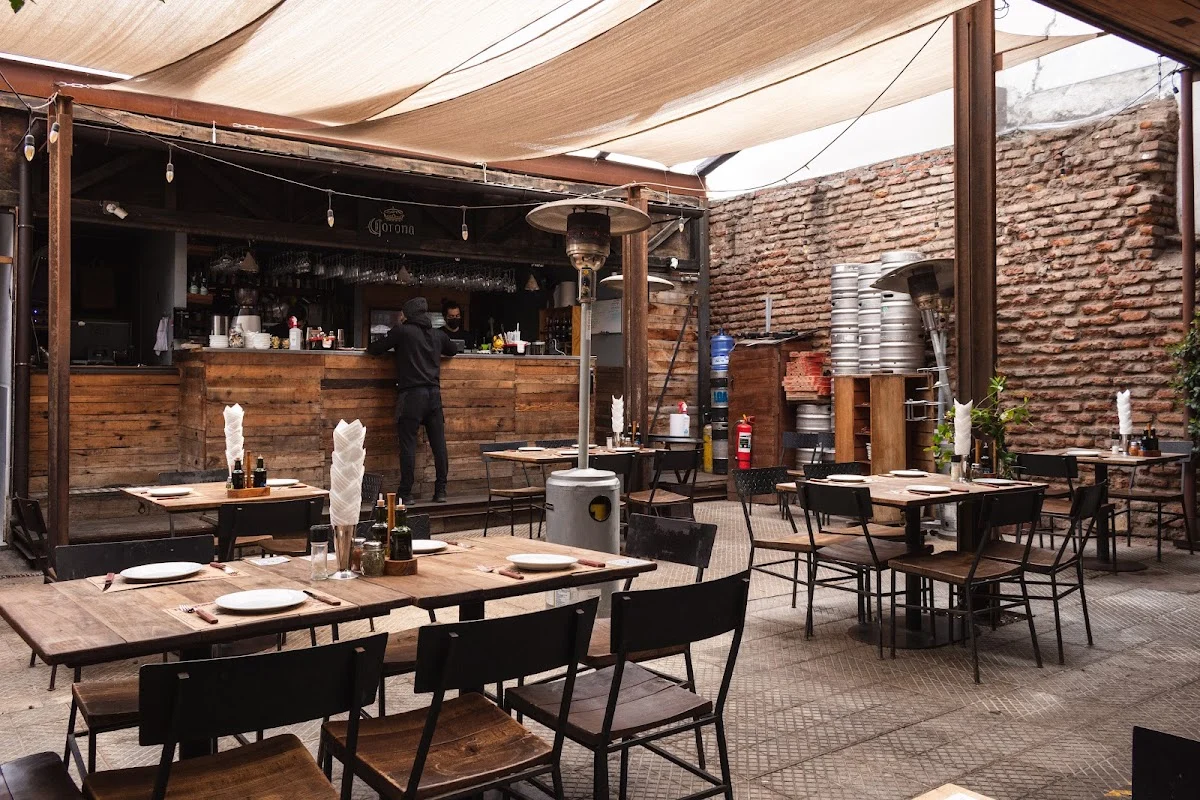Tío Tomate Barrio Italia