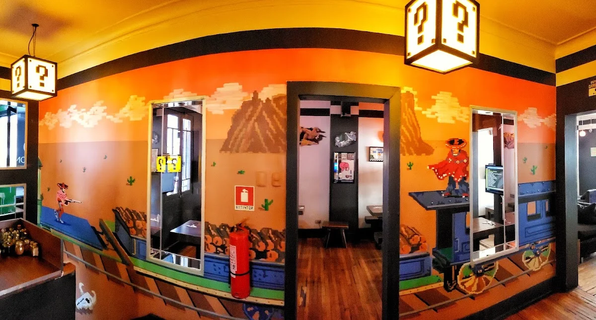 Insert Coin Bar – Providencia