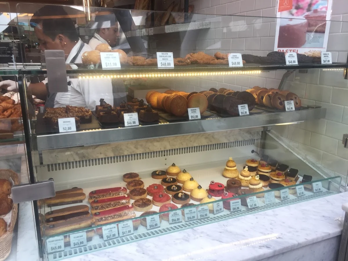 Maison Kayser Reforma 222