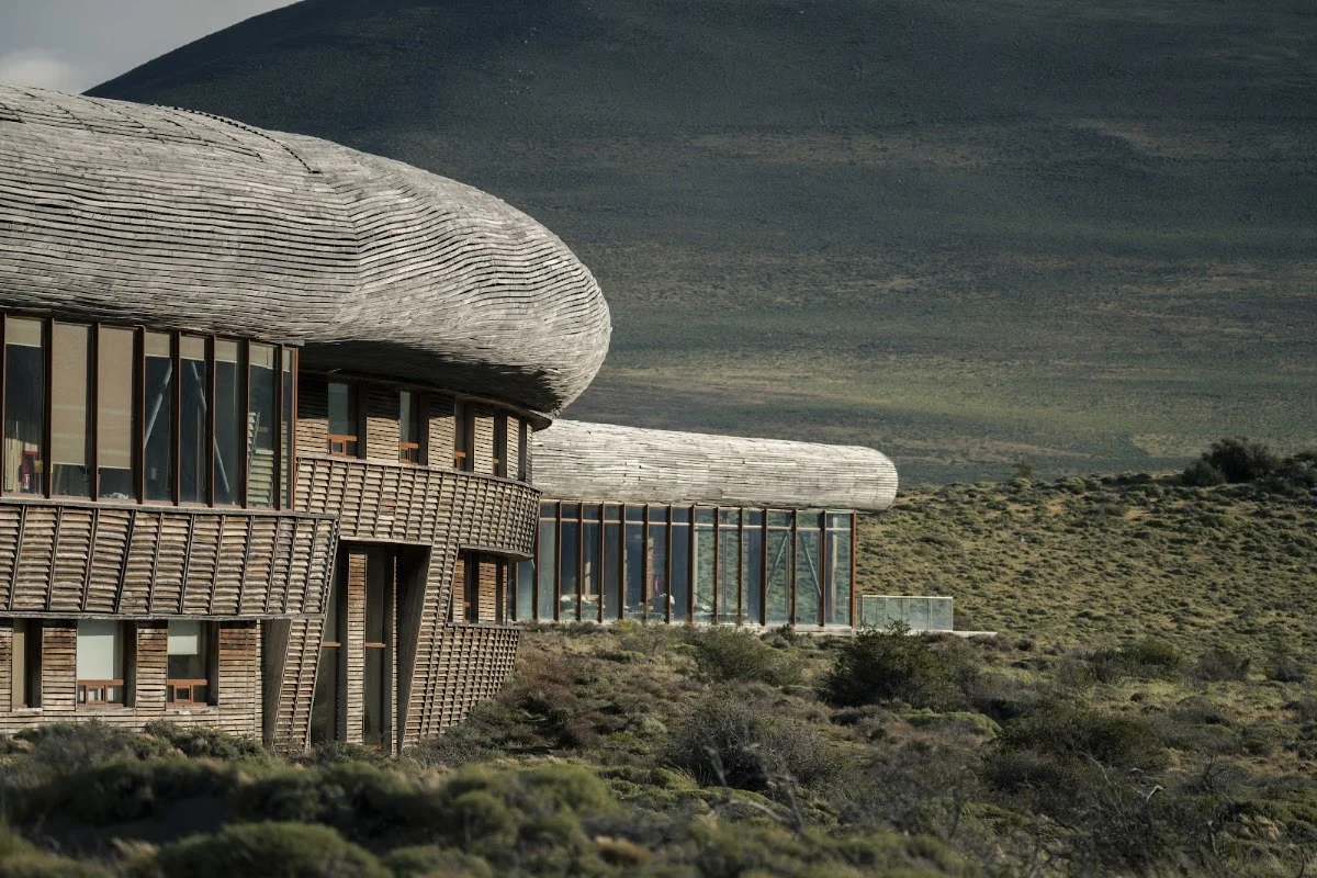 Tierra Patagonia, Beckons
