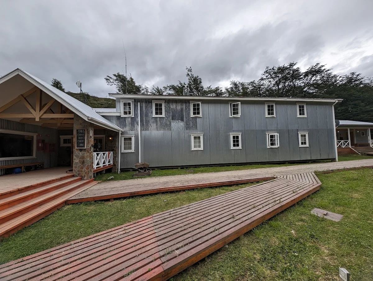 Camping Lago Grey