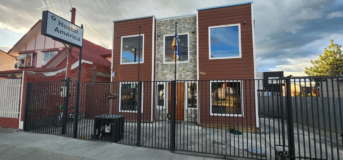 Hostal America