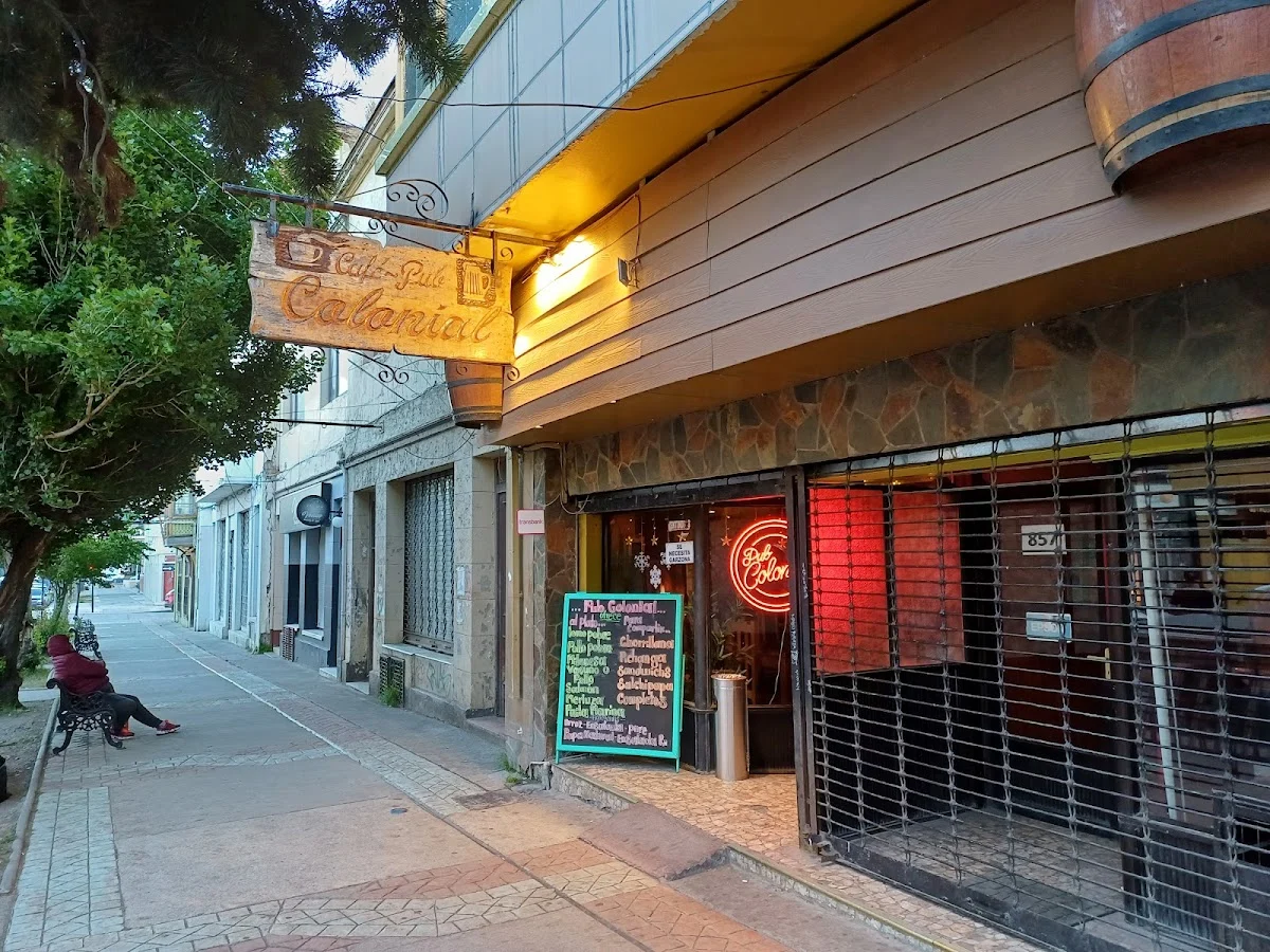 Pub Colonial