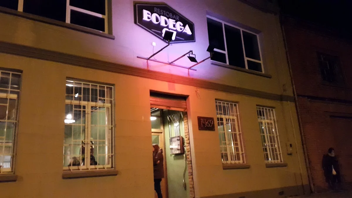 Bodega 87