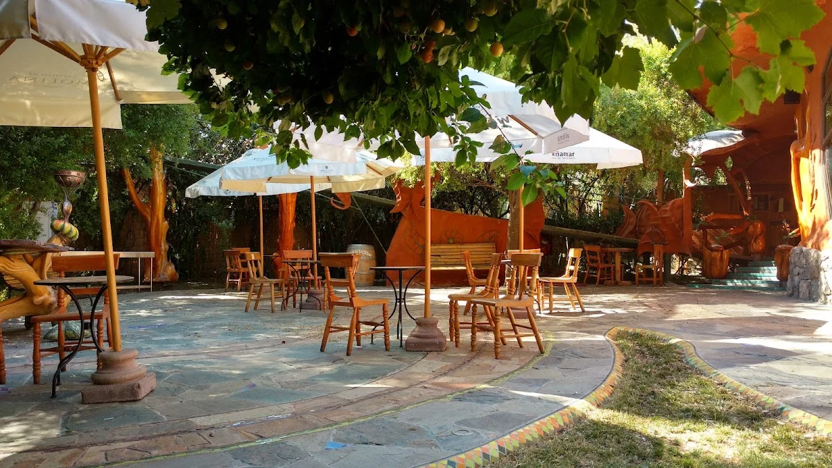 Casa Bosque Restaurant