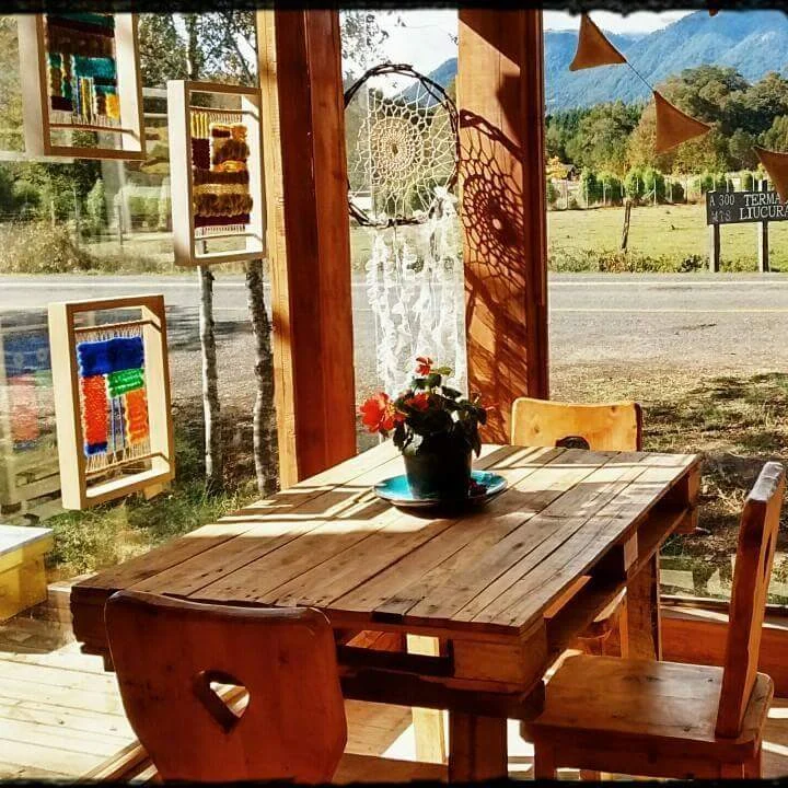 Amankay Café