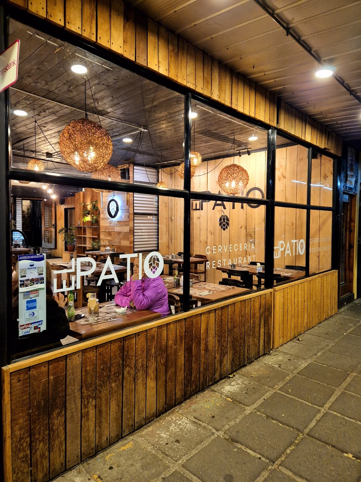 El Patio Cervecería – Restaurant